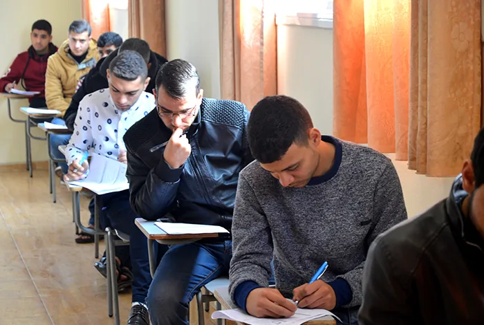 فعالية أكاديمية لطلبة كلية العودة الجامعية